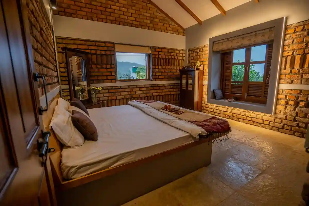 ganga-bedroon-in-The-brick-mansion-villa-in-nashik-2.webp